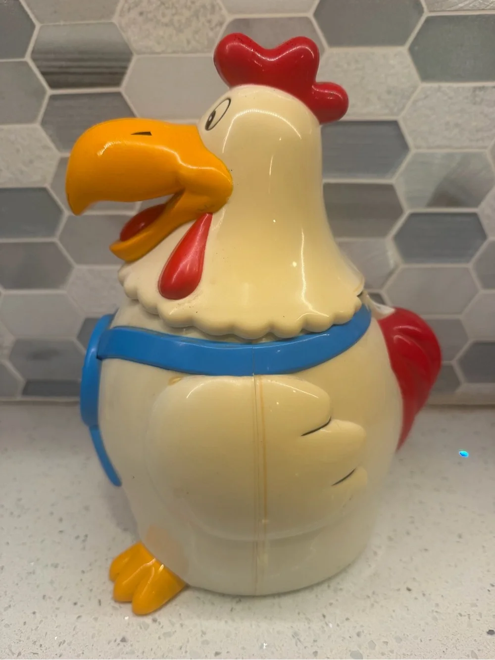 Vintage Rooster Cookie Jar that Crows (see video)! Rare find